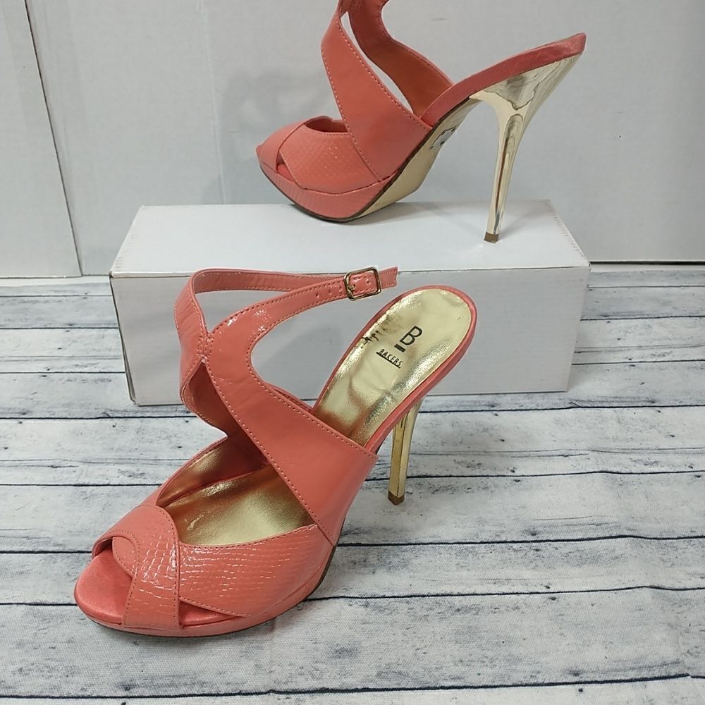 Bakers Heels Womens 7B Stiletto Pumps Orange Faux Leather Peep Toe